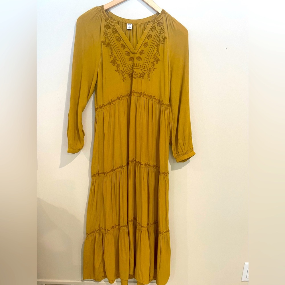 Embroidered maxi dress